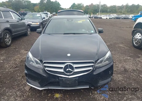 2014 Mercedes-Benz E 350 4Matic z USA, uszkodzony, nr VIN WDDHF8JB1EA952299